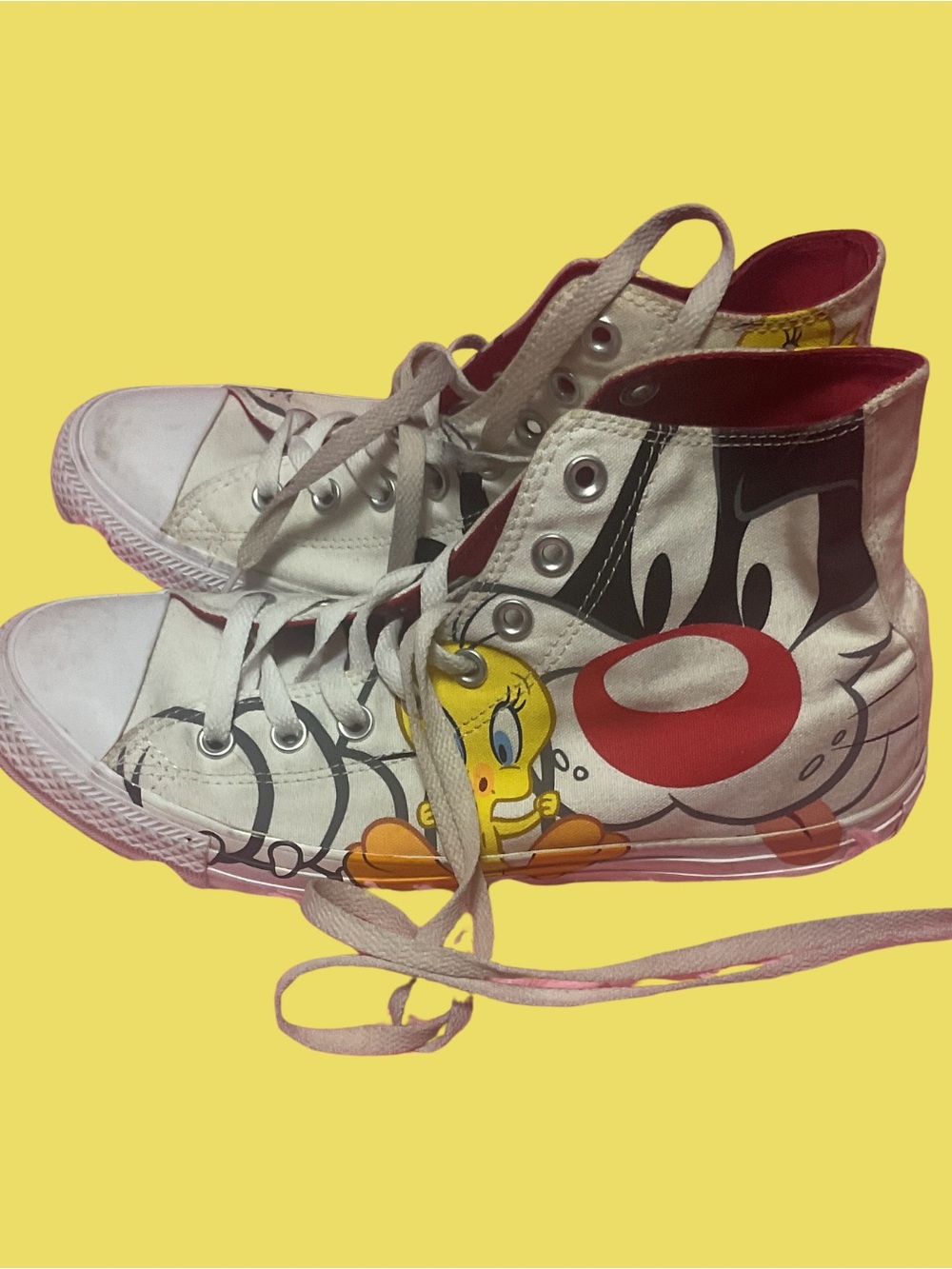 Converse x Looney Tunes Tweety & Sylvester High-Top Sneakers UNISEX 10.5 W/8.5 M